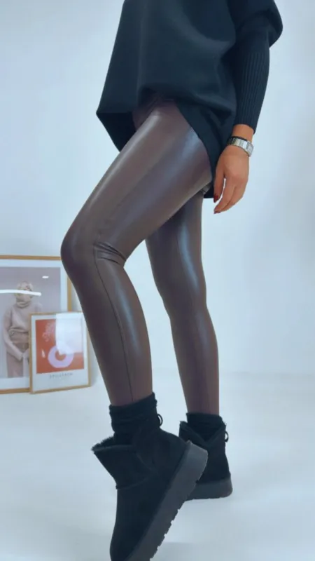 VYTEPLENÉ LEGÍNY BROWN