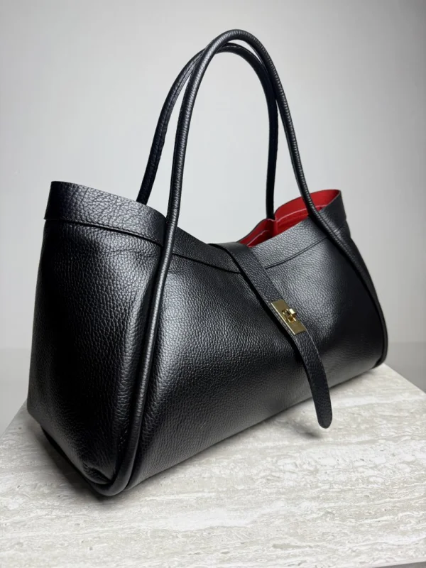 KOŽENÁ KABELKA BLACK II