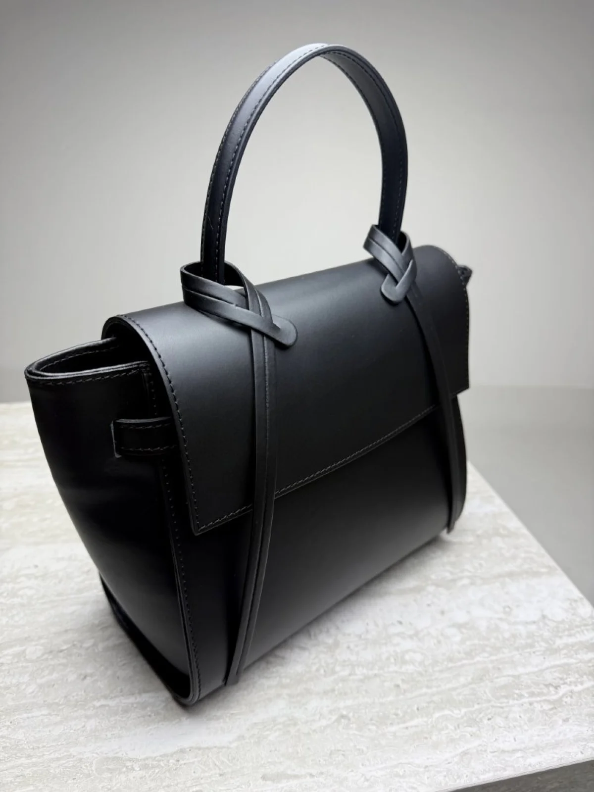 KOŽENÁ KABELKA MATTE - limitka