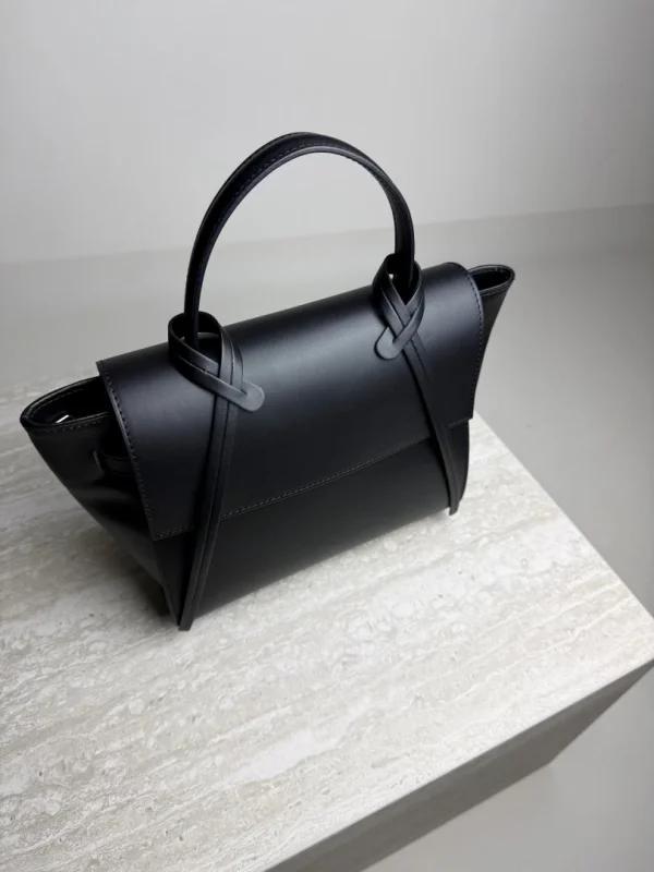 KOŽENÁ KABELKA MATTE - limitka