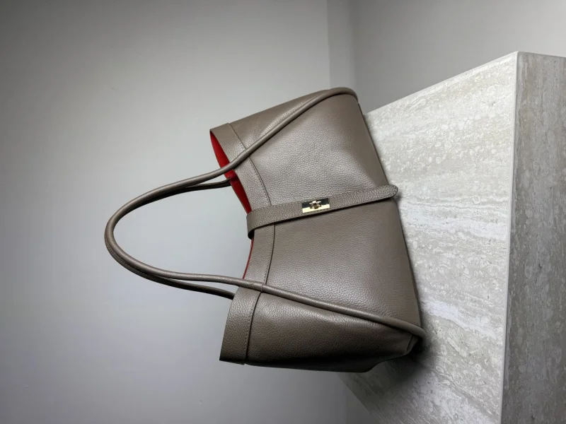 KOŽENÁ KABELKA MOCCA II