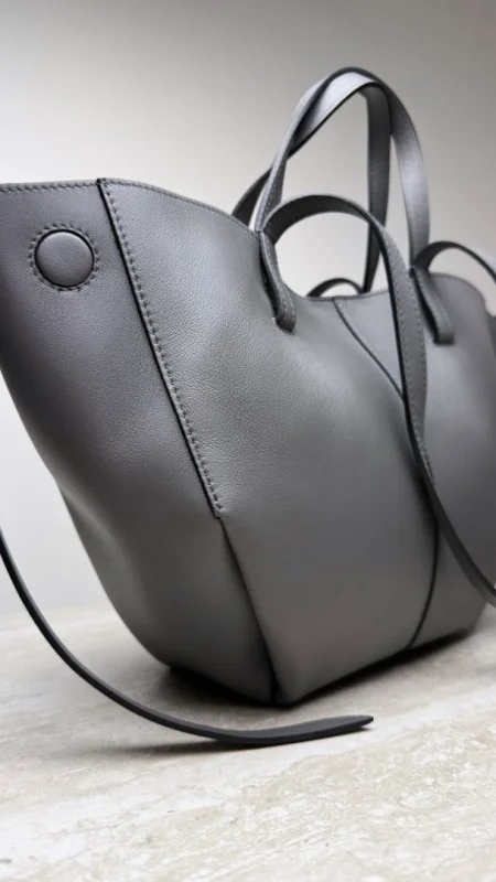 KOŽENÁ KABELKA GREY