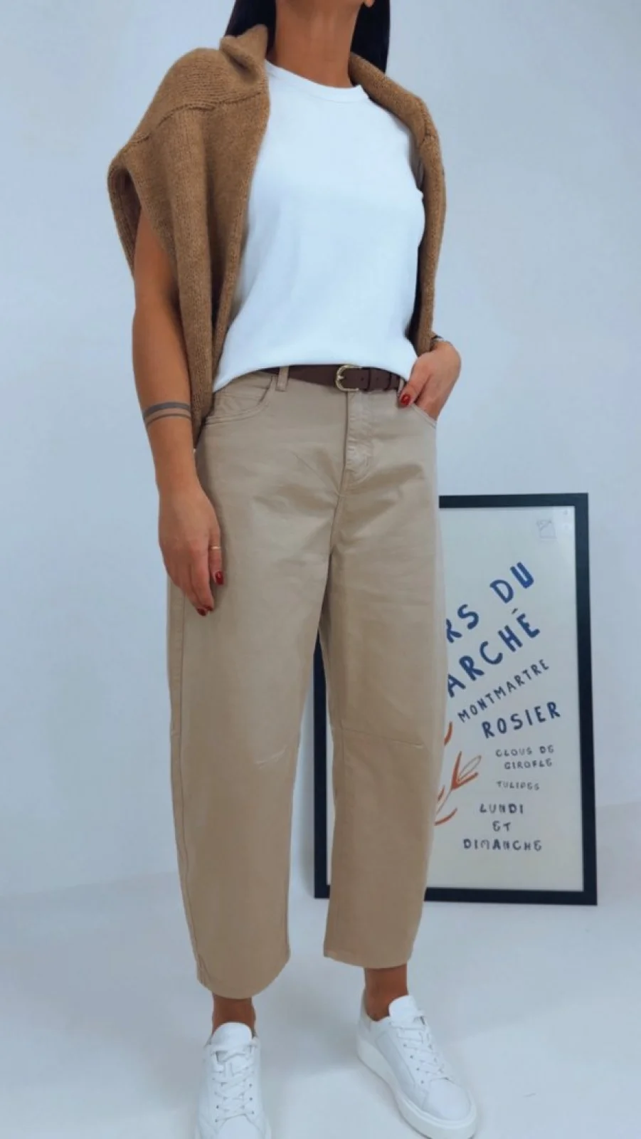 BARREL JEANS BEIGE