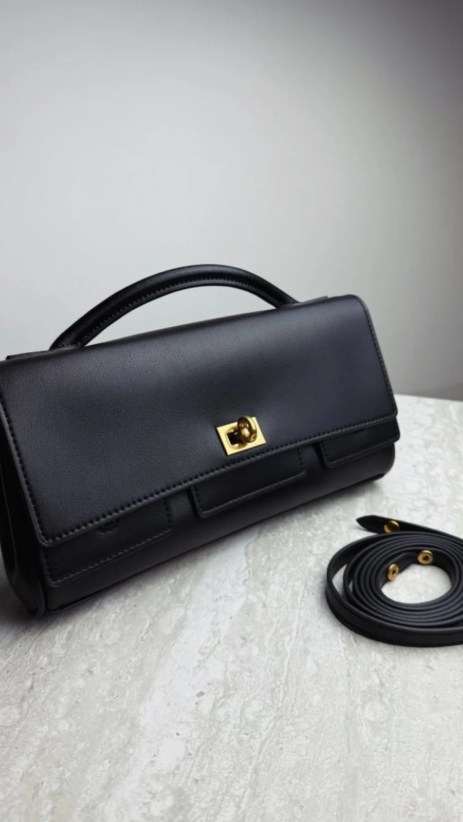 KOŽENÁ KABELKA LONG