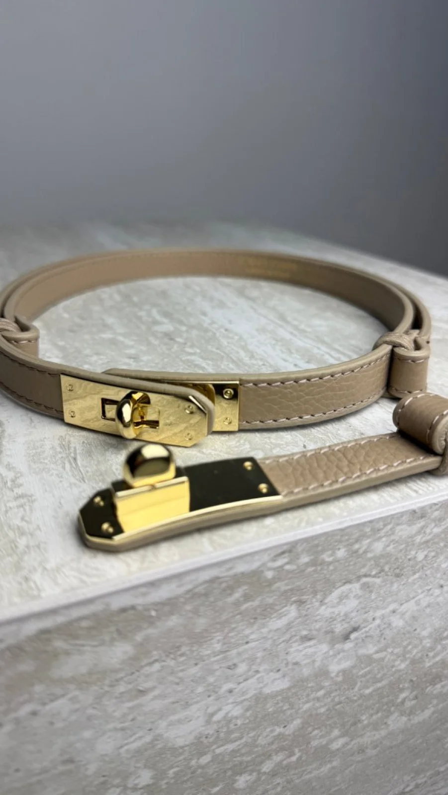 TAUPE POSUVNÝ OPASEK