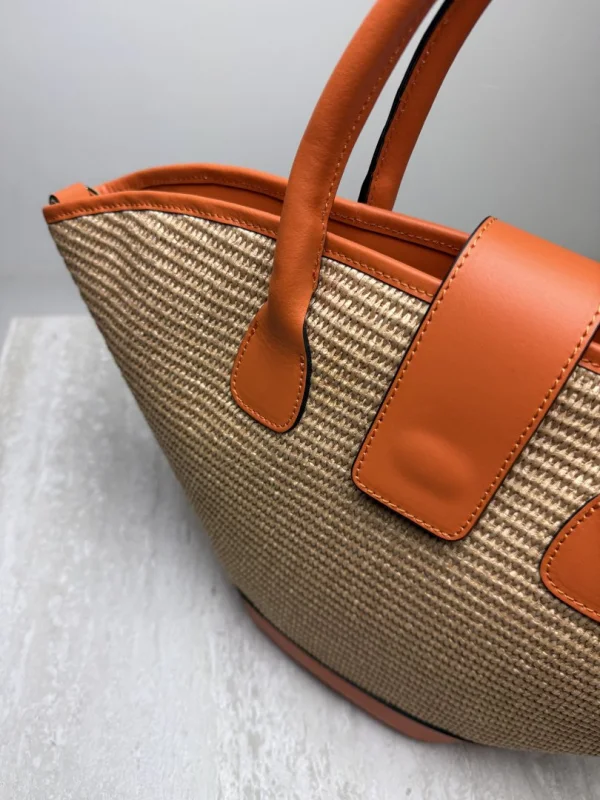 PROUTĚNÁ KABELKA ORANGE