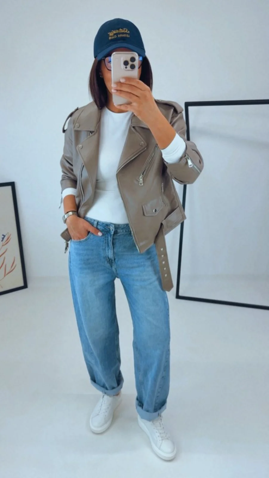 OVERSIZED TAUPE KŘIVÁK