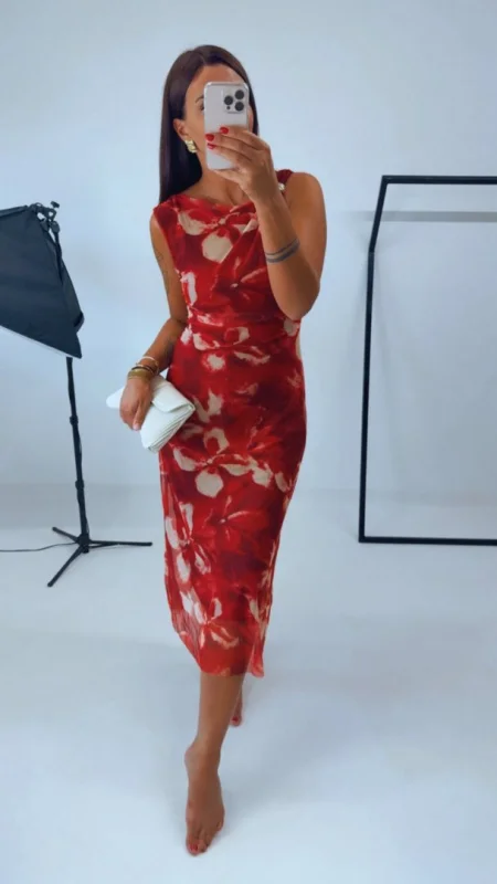 TYLOVÉ ŠATY RED