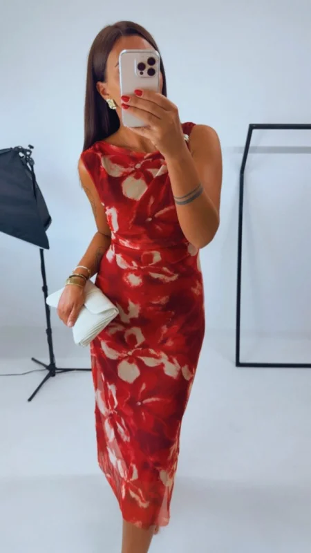 TYLOVÉ ŠATY RED