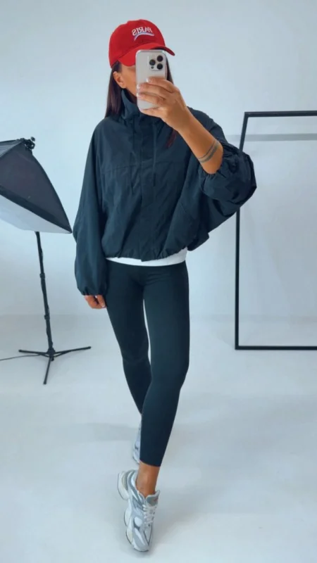 ŠUSŤÁKOVÁ BUNDA BLACK II