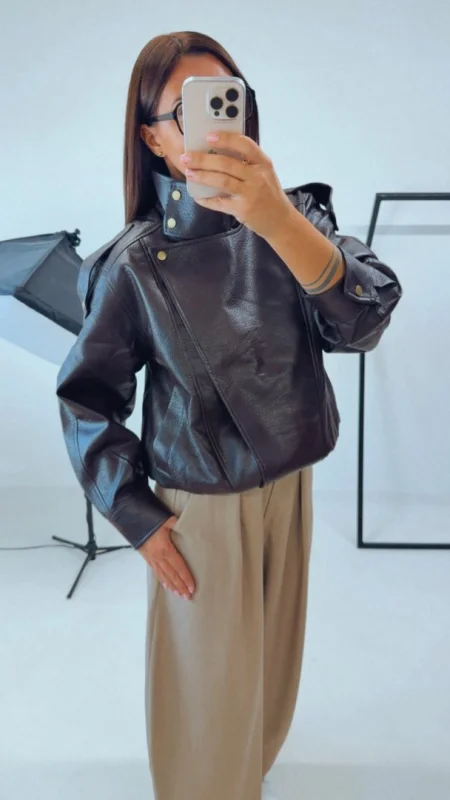 BUNDA BROWN V