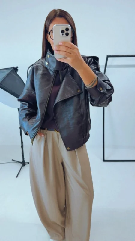 BUNDA BROWN V