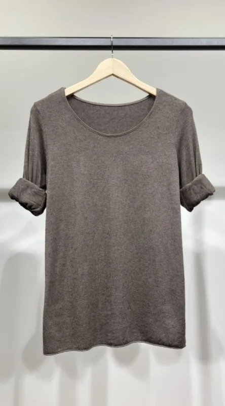 TRIKO S DLOUHÝM RUKÁVEM