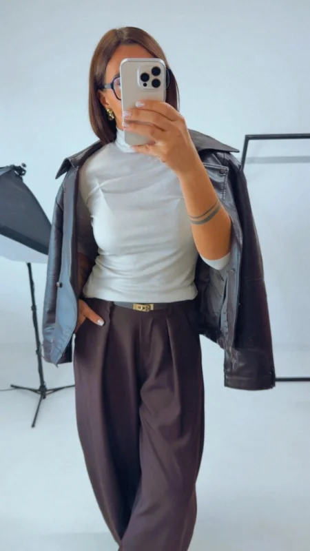 BASIC TOP BEIGE