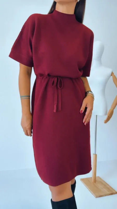 ÚPLETOVÉ ŠATY BORDÓ