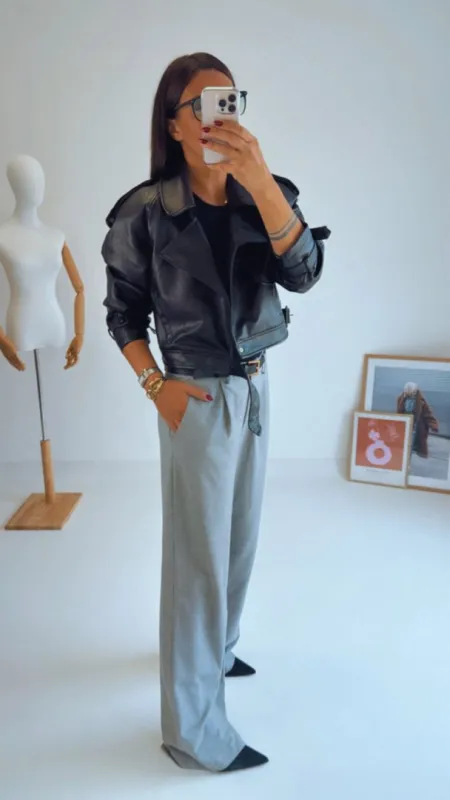 ČERNÝ KOŽENKOVÝ KŘIVÁK