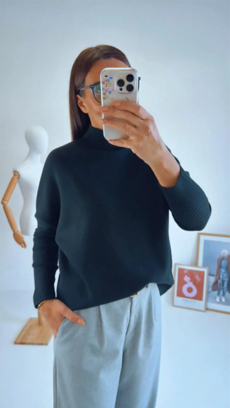 OVERSIZED SVETR BLACK