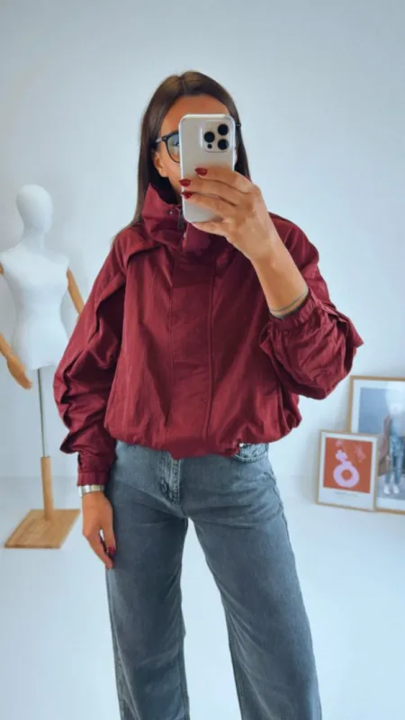 ŠUSŤÁKOVÁ BUNDA BORDÓ