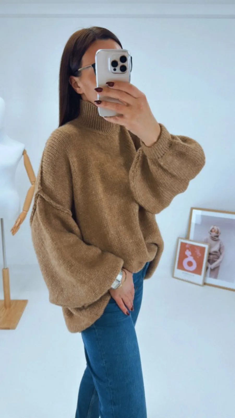 OVERSIZED SVETR CAMEL II