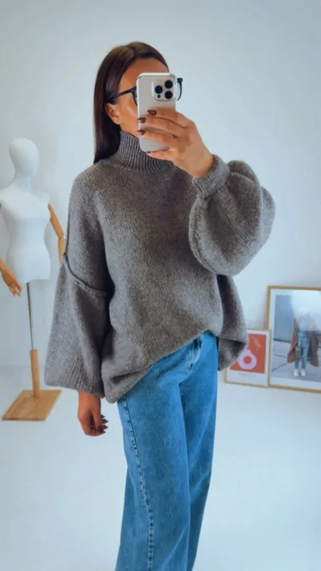 OVERSIZED SVETR COFFE II