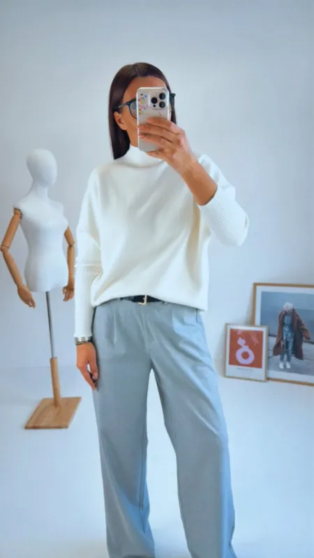 OVERSIZED SVETR CREAM