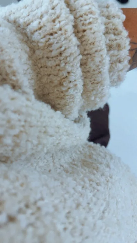 OVERSIZED SVETR BEIGE V